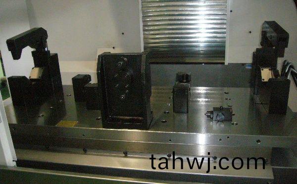 后橋加工裌具